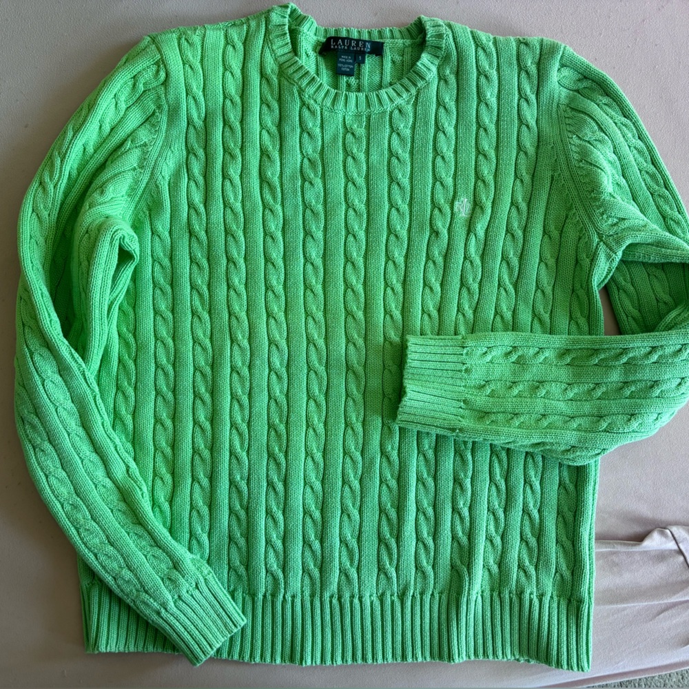 Ralph Laurent beautifully knit sweater in perfect condition